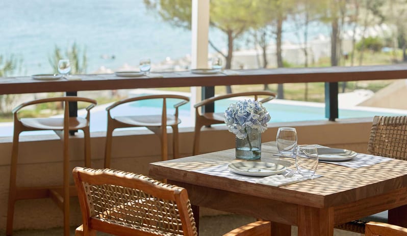ELIVI SKIATHOS - GRACE RESTAURANT TABLE VIEW